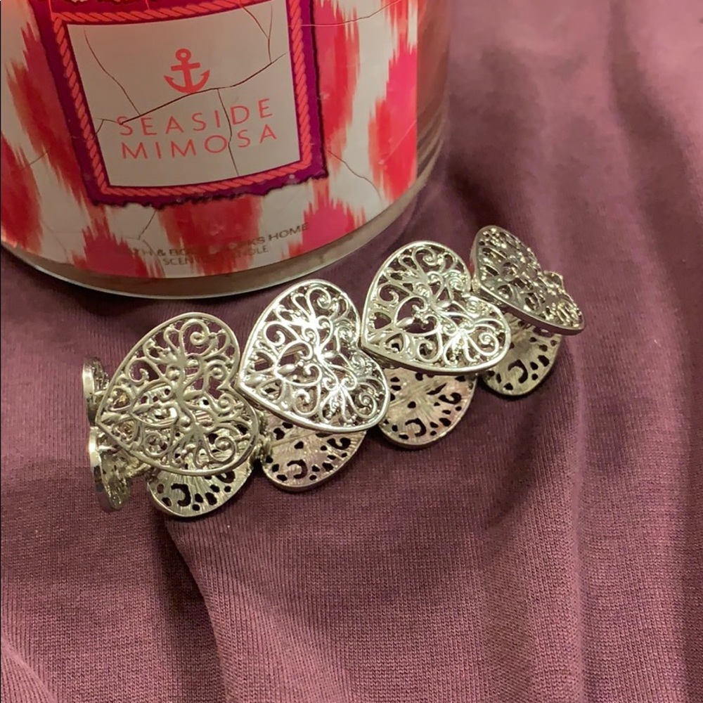 Silver heart bracelet